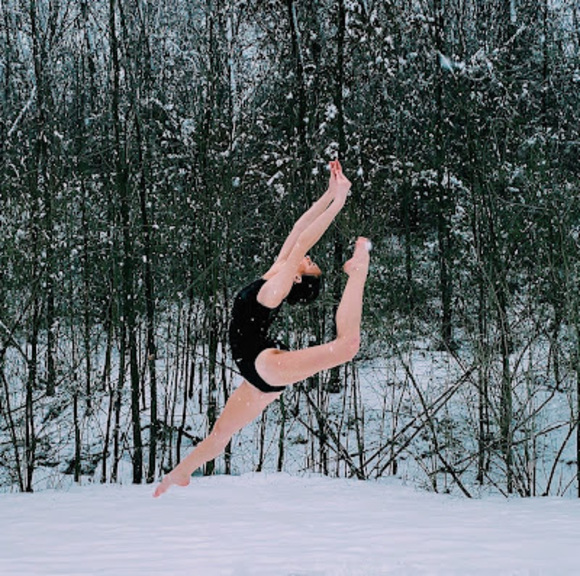 Meet your Posher, Belle - Picture 1 of 1